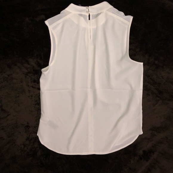 Mock neck shell - Picture 3 of 3